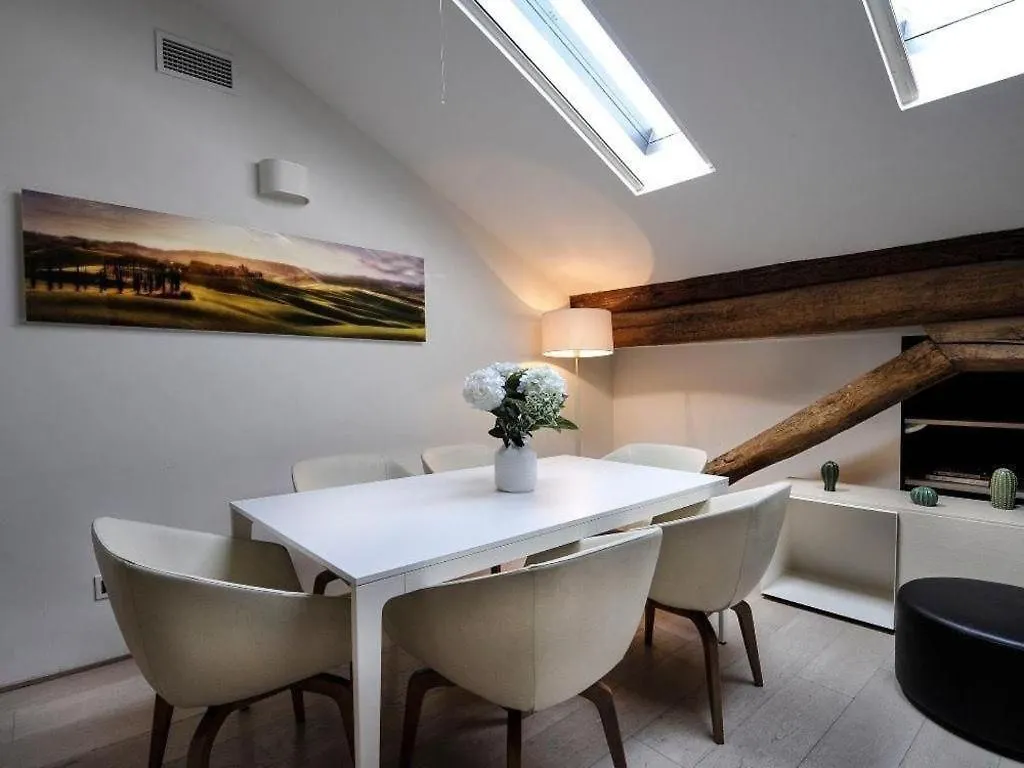 Fulcanelli Apartment Bologna Italy